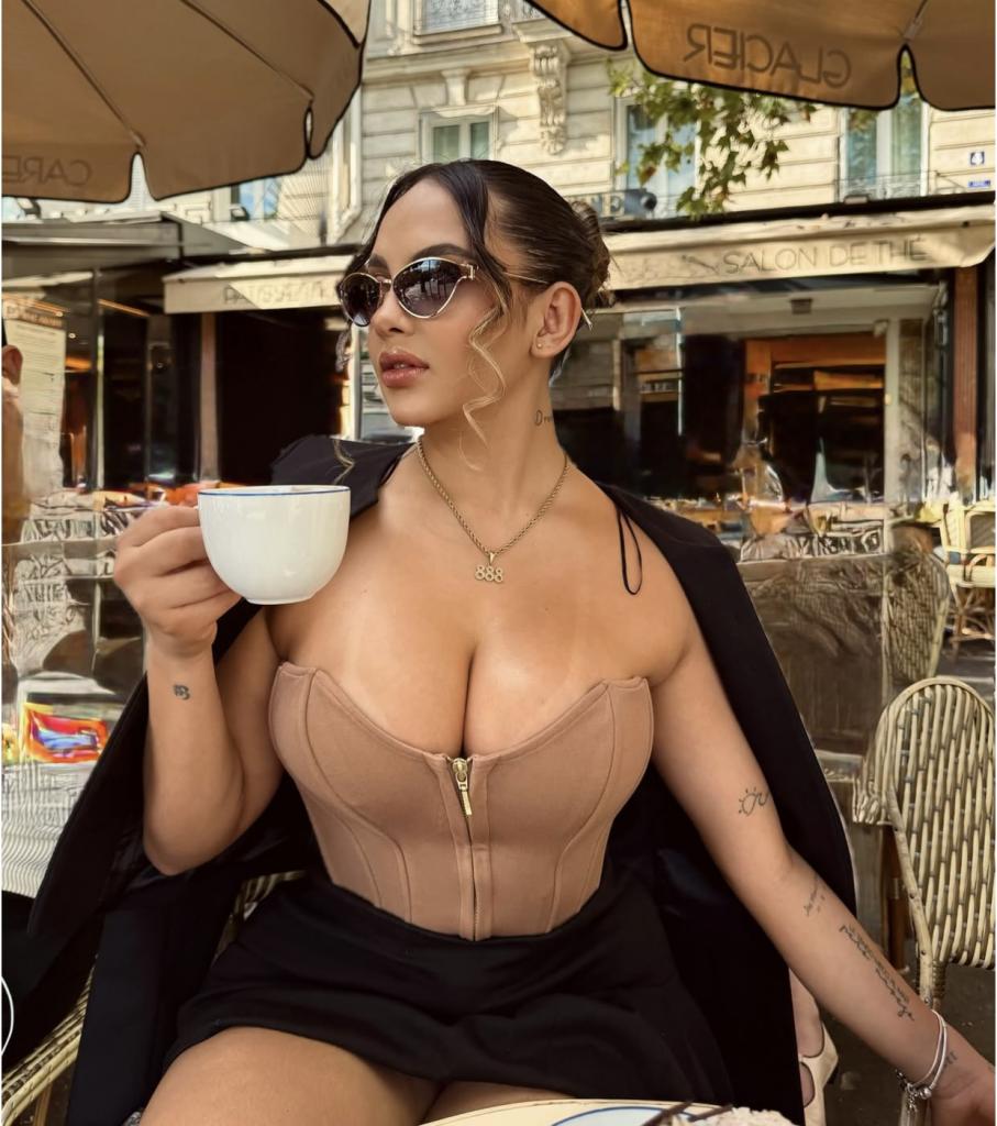 603411048: Chica busca chico en Gerona