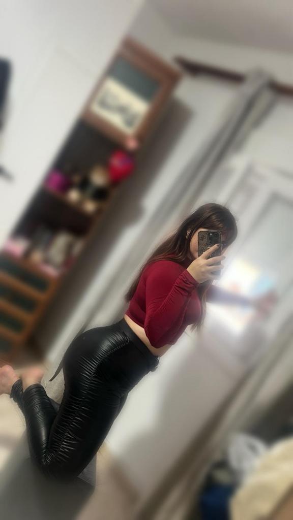 Chica busca chico en Tenerife: 