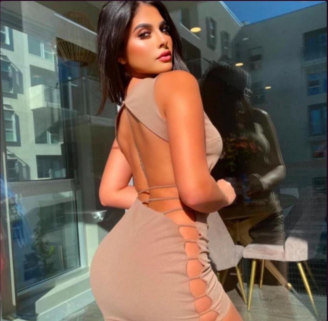 637877207: Chica busca chico en Málaga