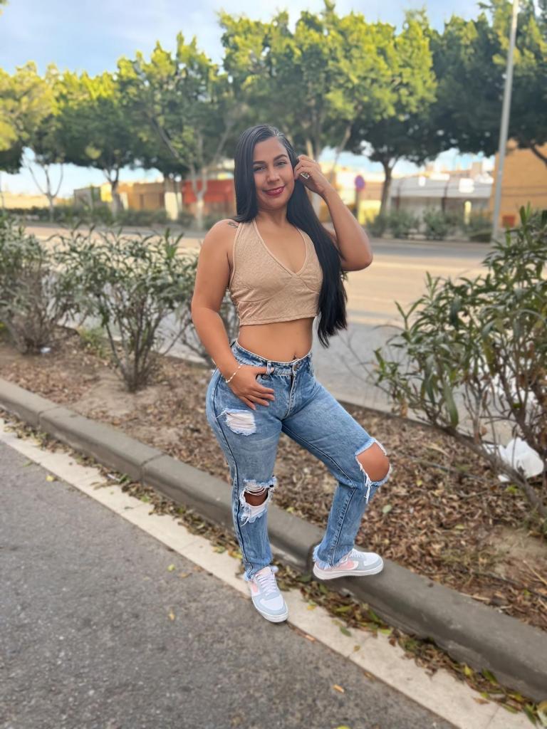 Chica busca chico en Murcia: 