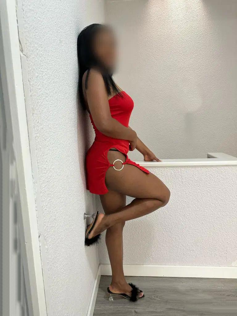 Chica busca chico en Cádiz: 