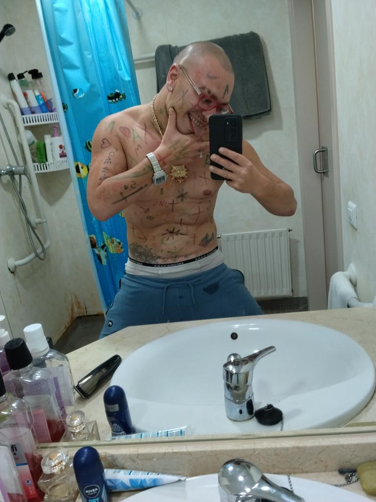 643690462: Chico busca chica en Ciudad Real