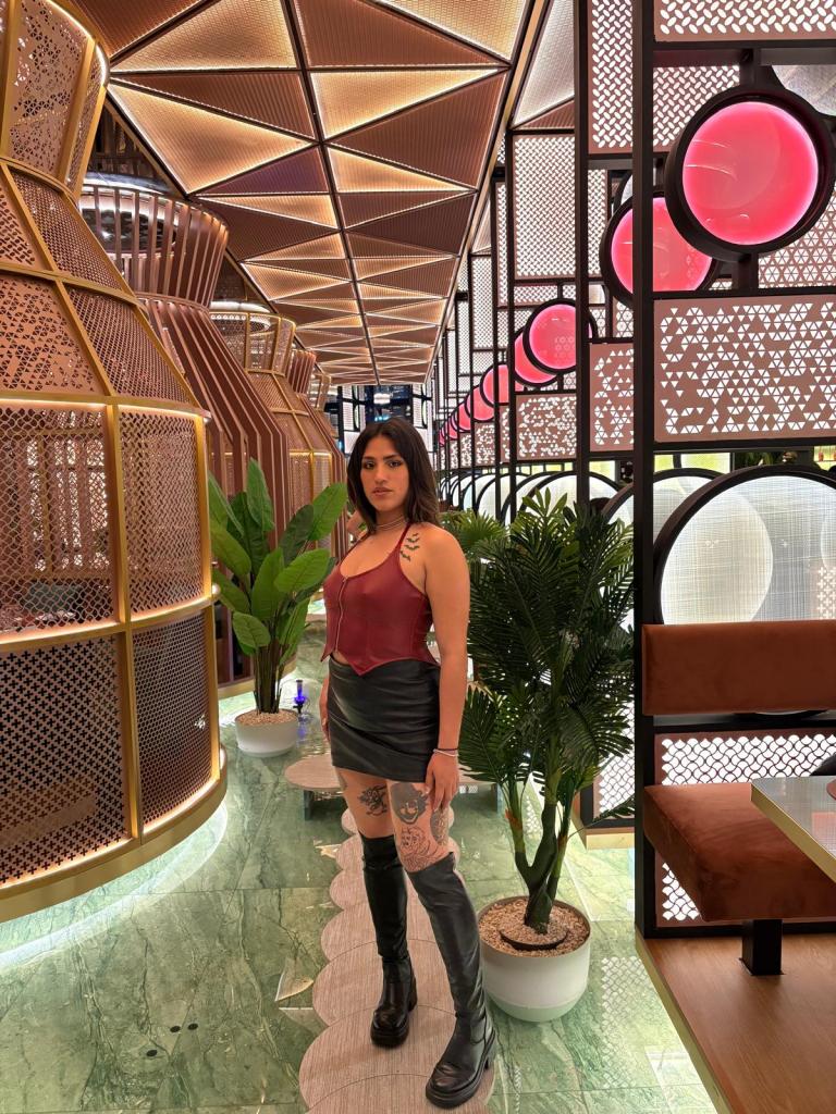 Chica busca chico en Menorca: 