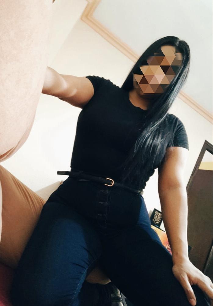 672998426: Chica busca chico en Alicante