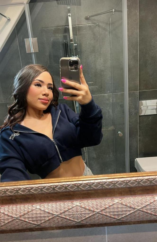 Chica busca chico en Murcia: 