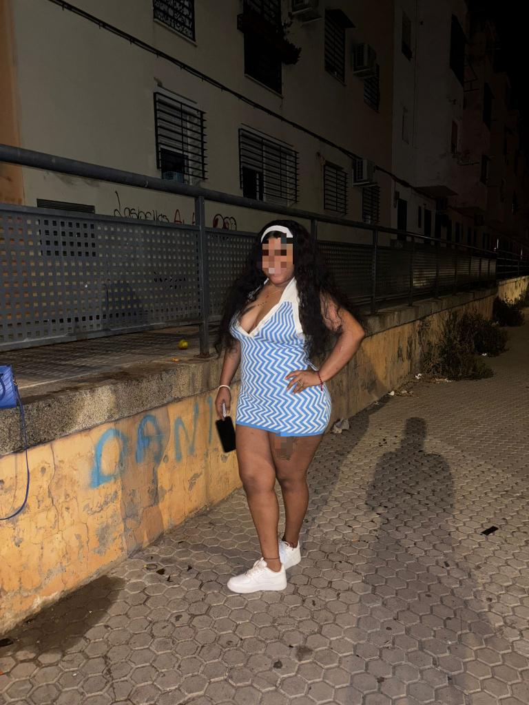 Chica busca chico en Cádiz: 