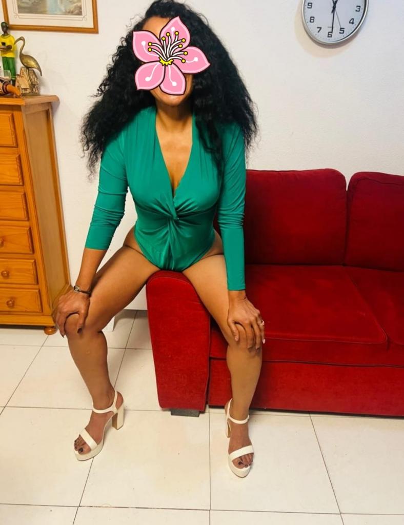 Chica busca chico en Alicante: 