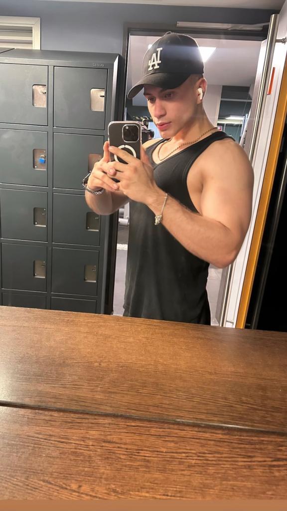 Chico busca chica en Mallorca: 