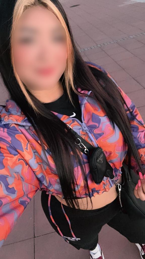 Chica busca chico en Tenerife: 