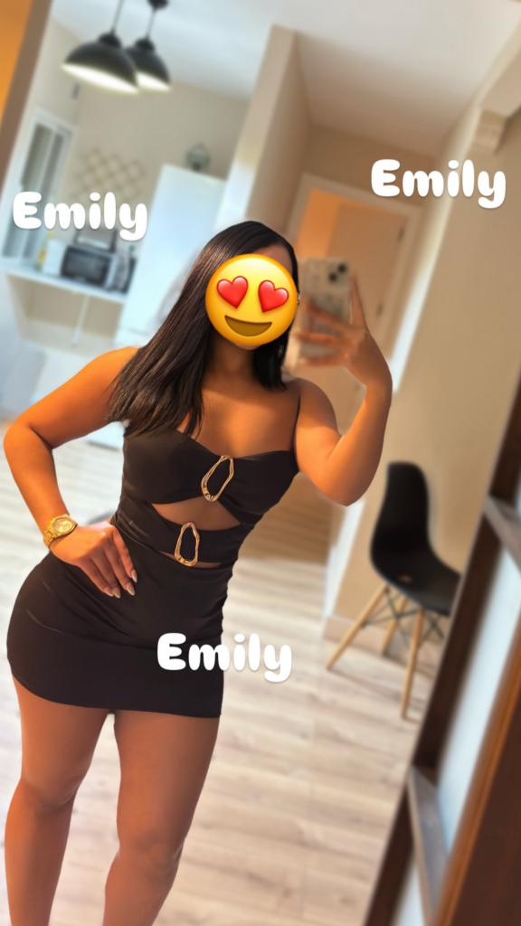 Chica busca chico en Cádiz: 