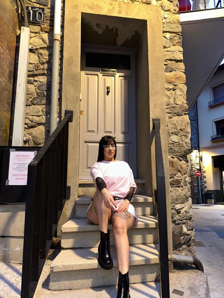 Chica busca chico en Lérida: 