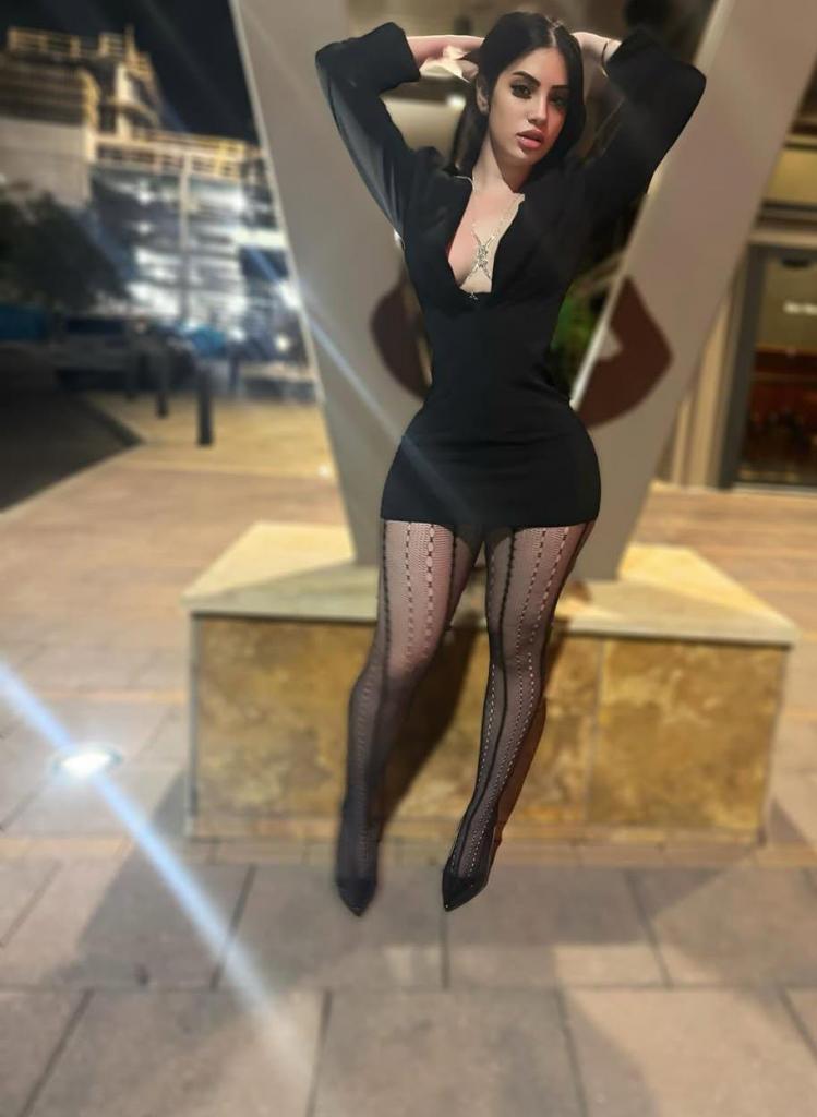 Chica busca chico en La Coruña: 