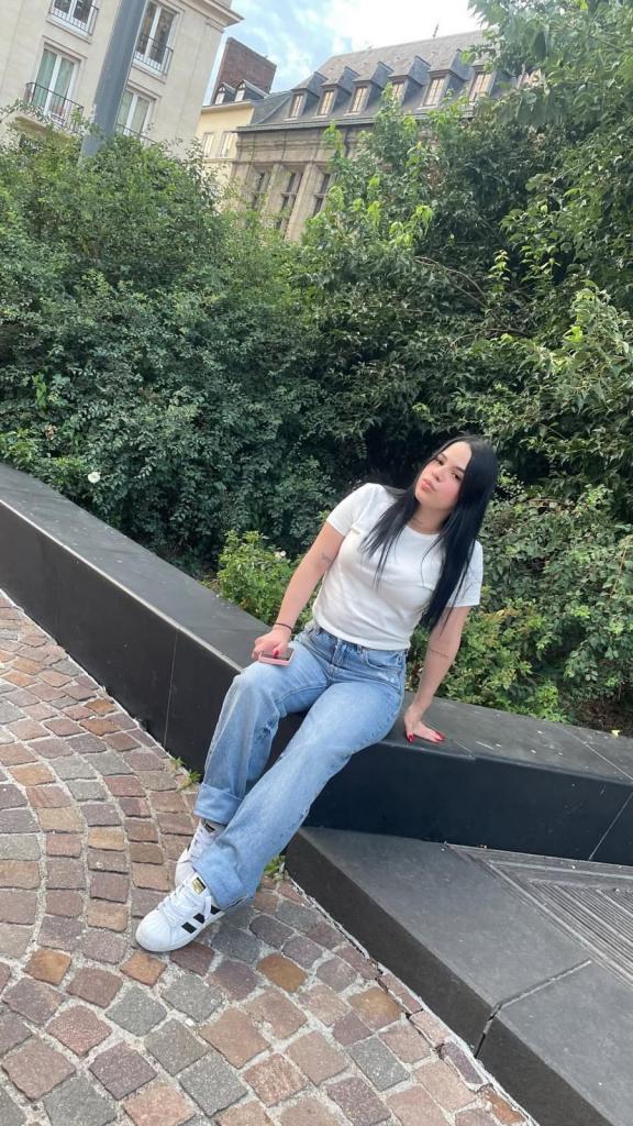 Chica busca chico en Sevilla: 