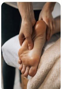 617755638: Chica busca chico en Málaga