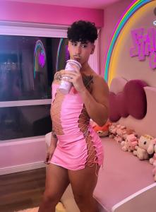 682109799: Travesti en Navarra