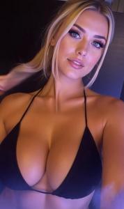 663015010: Chica busca chico en Barcelona