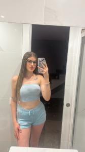 663818203: Chica busca chico en Lérida