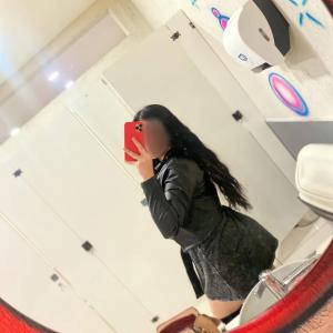 613925604: Chica busca chico en Almería