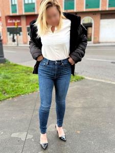 634280311: Chica busca chico en Lugo