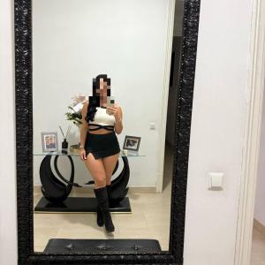 687473967: Chica busca chico en Alicante