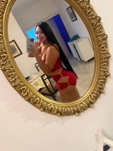 665232786: Chica busca chico en Alicante