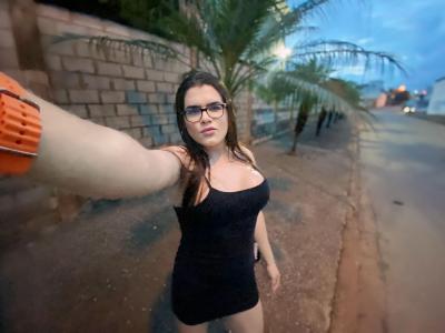 654307358: Transexual en Pontevedra