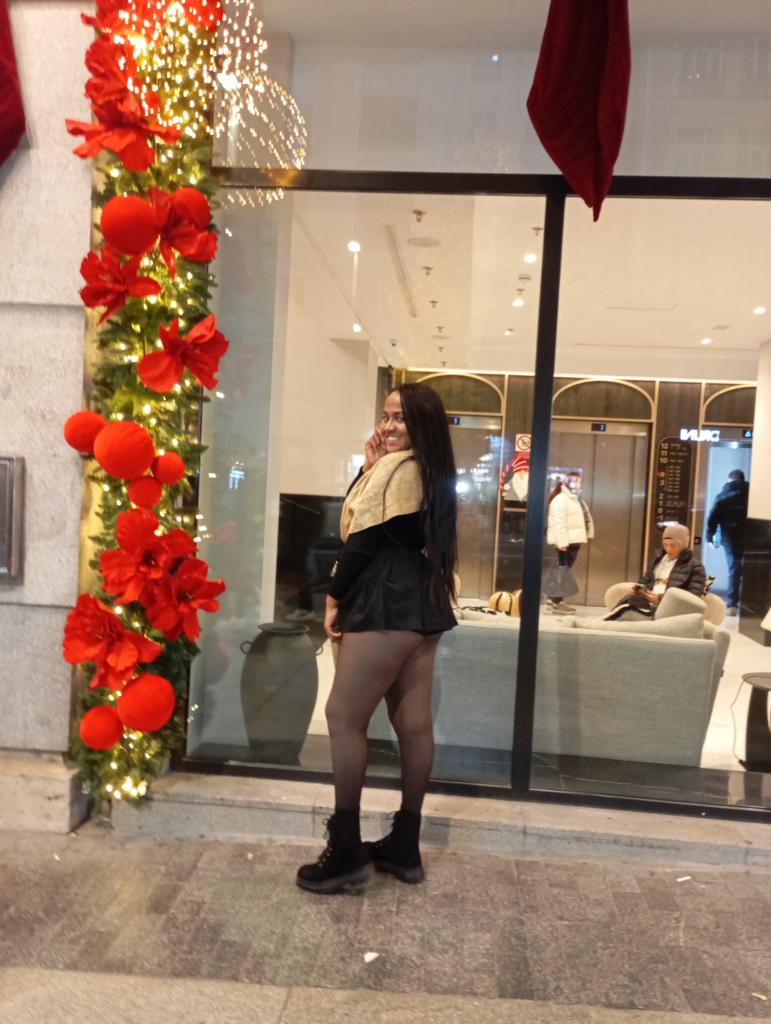 641986631: Chica busca chico en Madrid