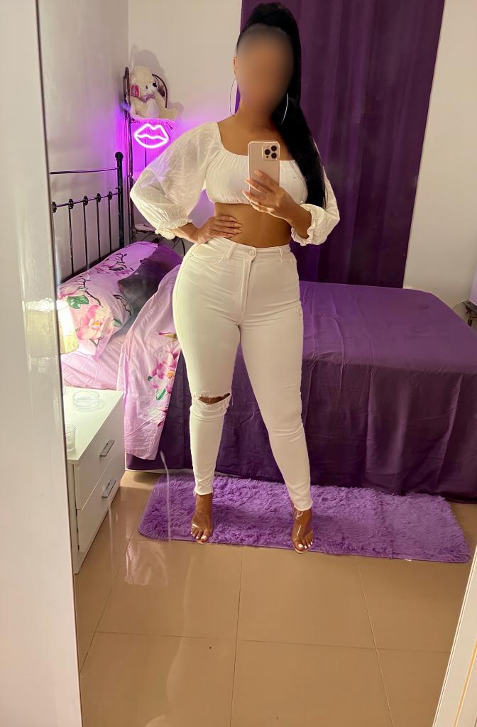 Chica busca chico en Sevilla: 