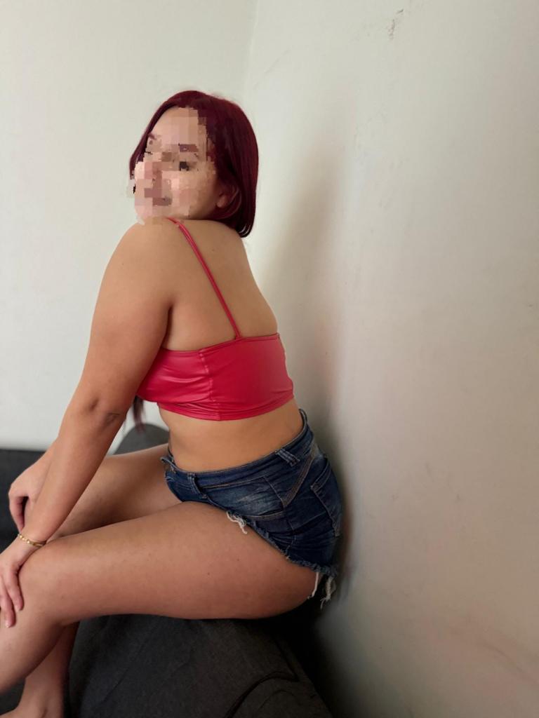 Chica busca chico en Barcelona: 