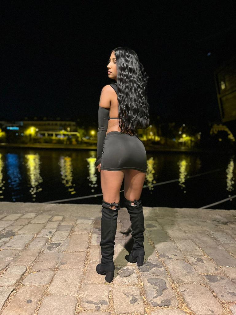 Chica busca chico en Madrid: 