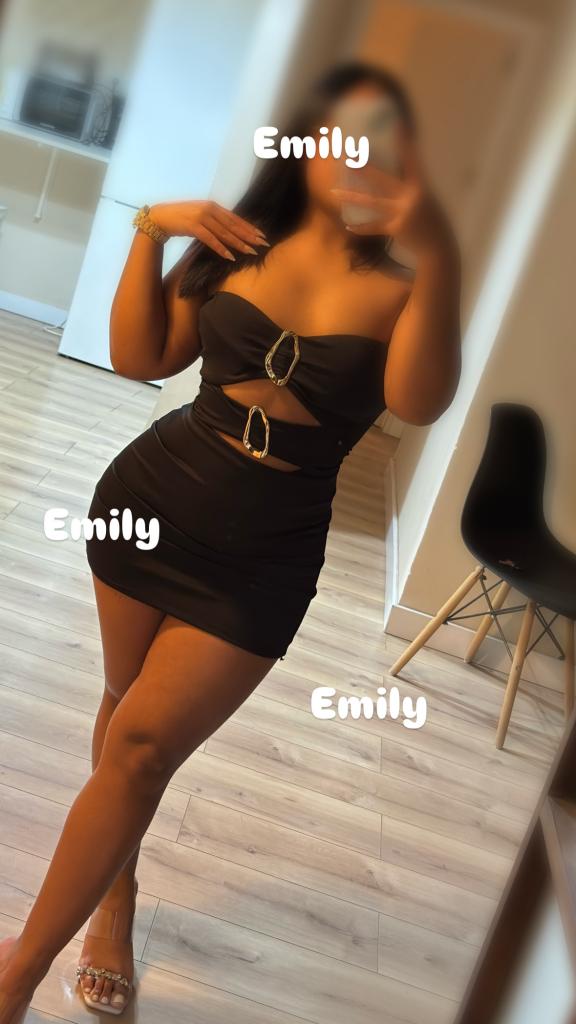 Chica busca chico en Cádiz: 