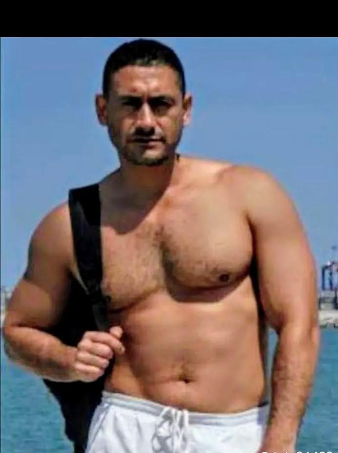 Chico busca chica en Málaga: 