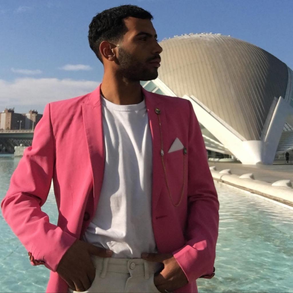 Chico busca chica en Lérida: 