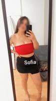 684708461: Chica busca chico en Madrid