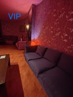 672111188: Chica busca chico en Madrid