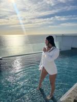 672524360: Chica busca chico en Alicante