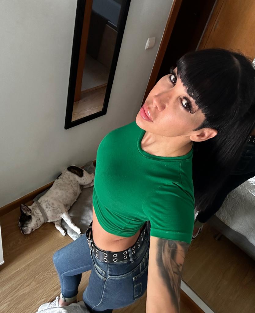 692808810: Transexual en Mallorca