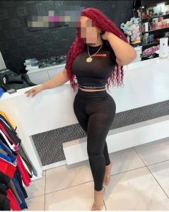 604245291: Chica busca chico en Cádiz