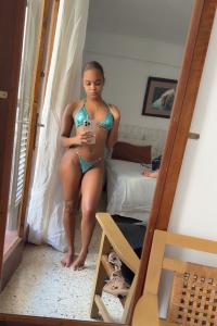 Chica busca chico en Ibiza: 