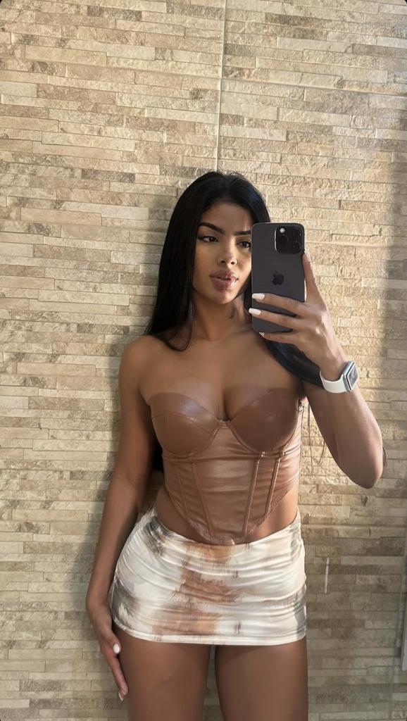 613660493: Chica busca chico en Mallorca