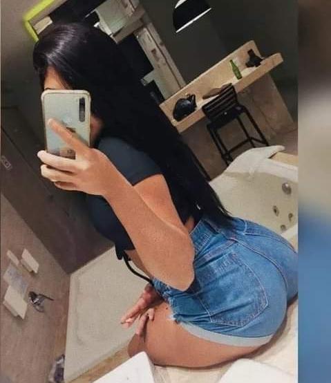 Chica busca chico en La Coruña: 