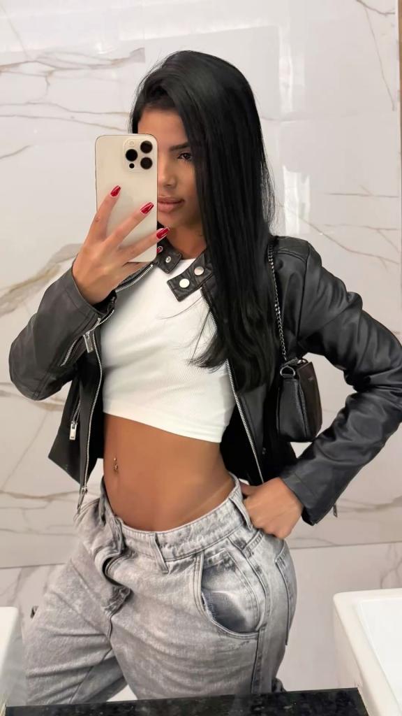 613660493: Chica busca chico en Mallorca