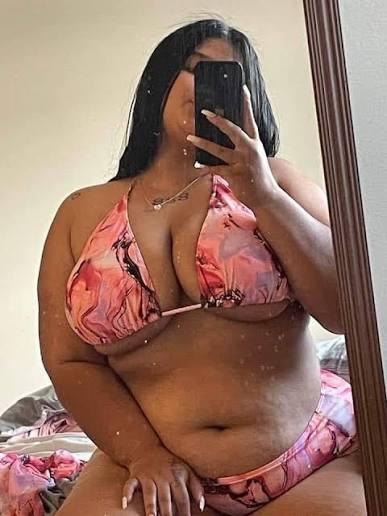 Chica busca chico en Jaén: 