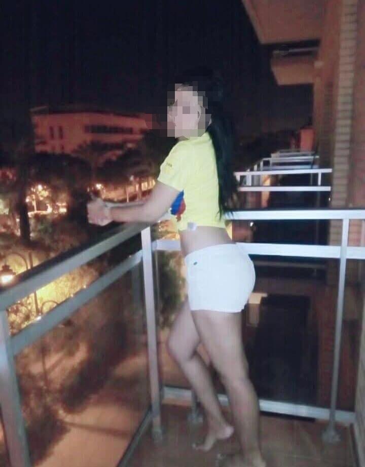 745031349: Chica busca chico en Valencia