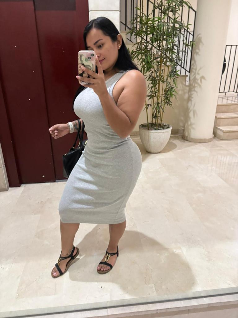627476935: Chica busca chico en Valencia