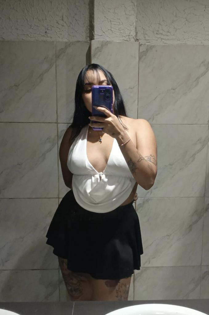 671460774: Chica busca chico en Madrid