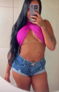 613730119: Chica busca chico en La Coruña