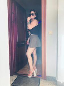 688293168: Chica busca chico en Asturias