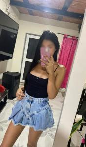 694259963: Chica busca chico en Madrid