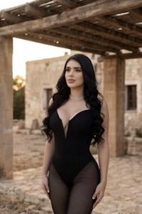 650794959: Chica busca chico en Ibiza